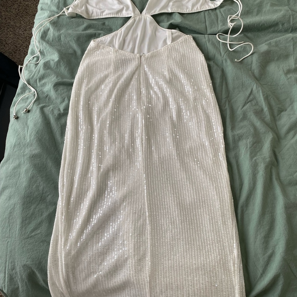 Hello Molly | VIBRANT NIGHT MIDI DRESS SEQUIN | white sequin| worn once | small - Picture 4 of 6